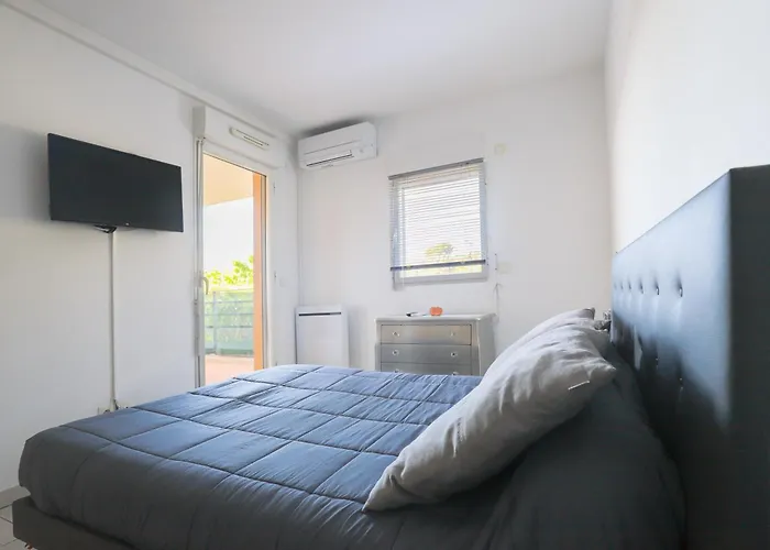 Sweet Apartment in Mandelieu - Pool&tennis court