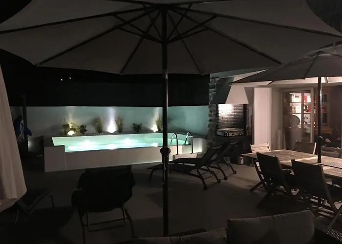 Villa La Riviera